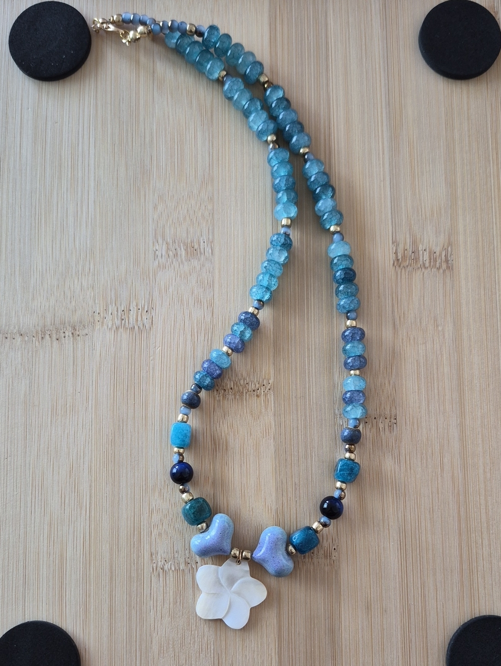 Blue Beaded Floral Pendant Necklace - Unbranded